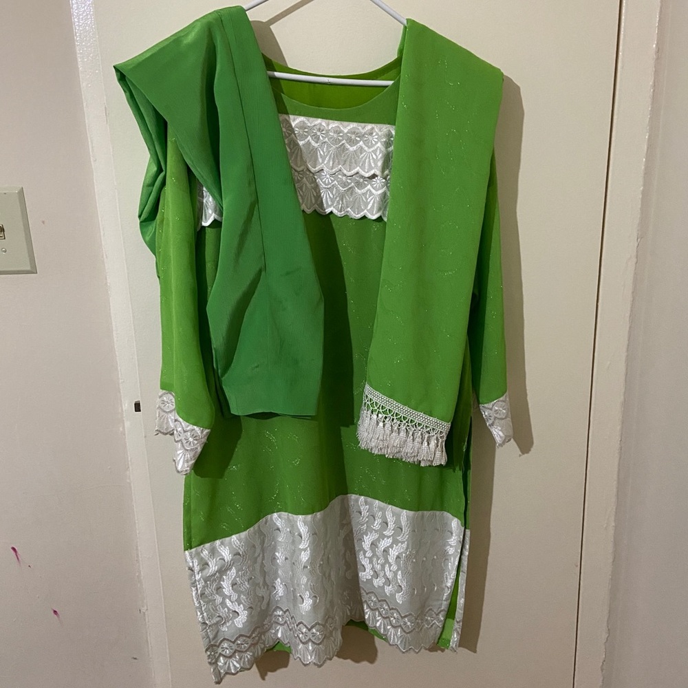 🤩 SOLD 🤩 3 piece dress suit